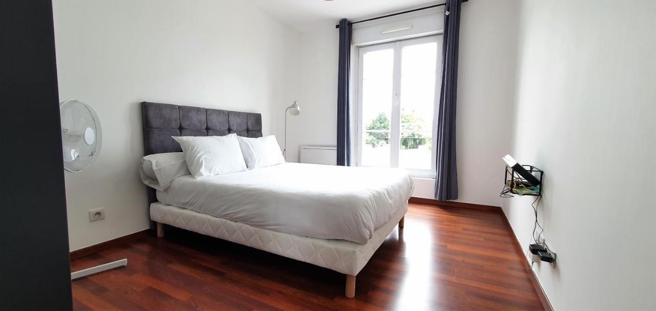 Residence 4T - 33 Bis Avenue Gaston Chauvin อุลเน-ซู-บัว ภายนอก รูปภาพ