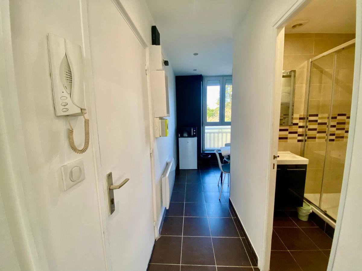 Residence 4T - 33 Bis Avenue Gaston Chauvin อุลเน-ซู-บัว ภายนอก รูปภาพ