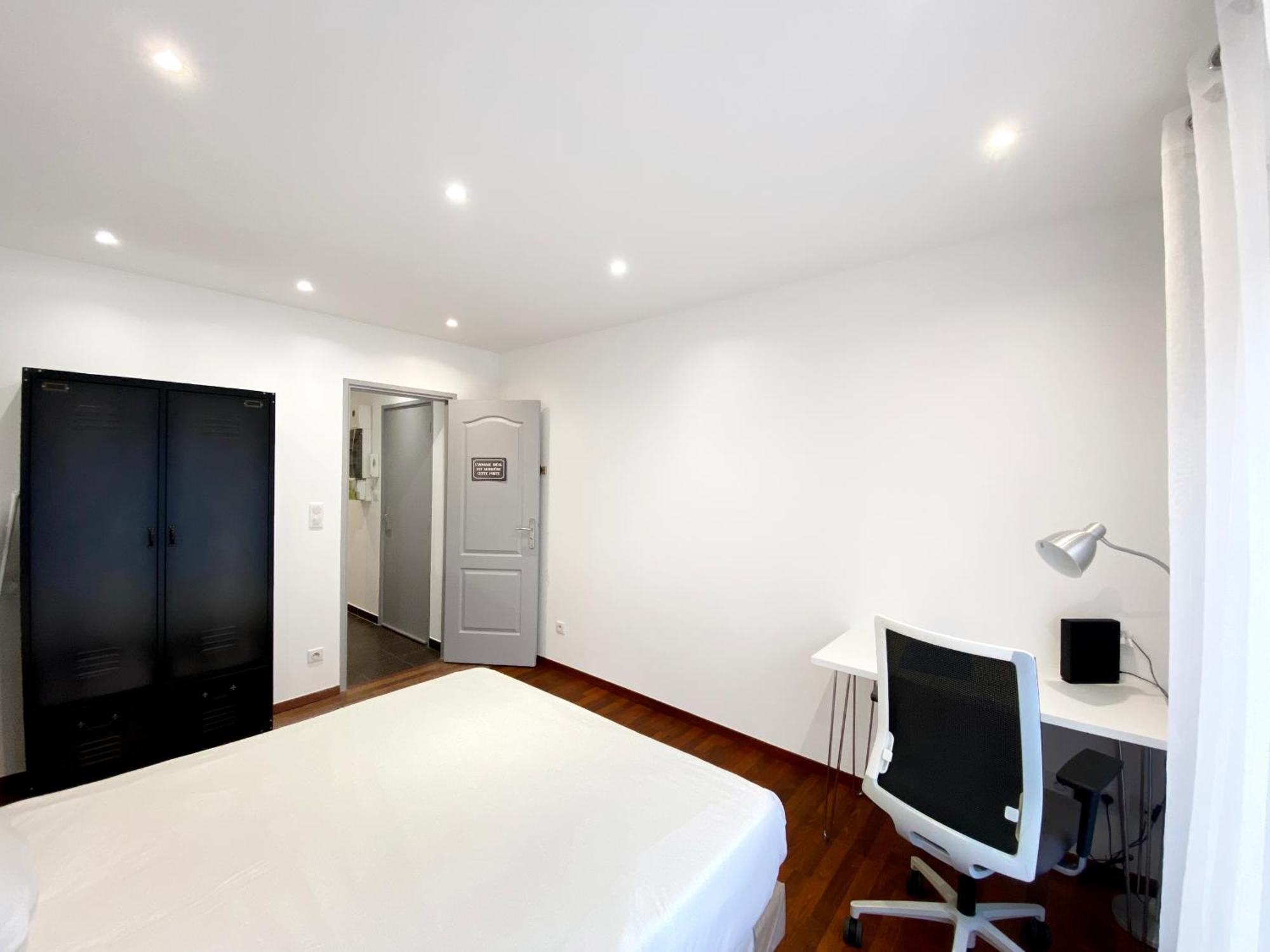 Residence 4T - 33 Bis Avenue Gaston Chauvin อุลเน-ซู-บัว ภายนอก รูปภาพ