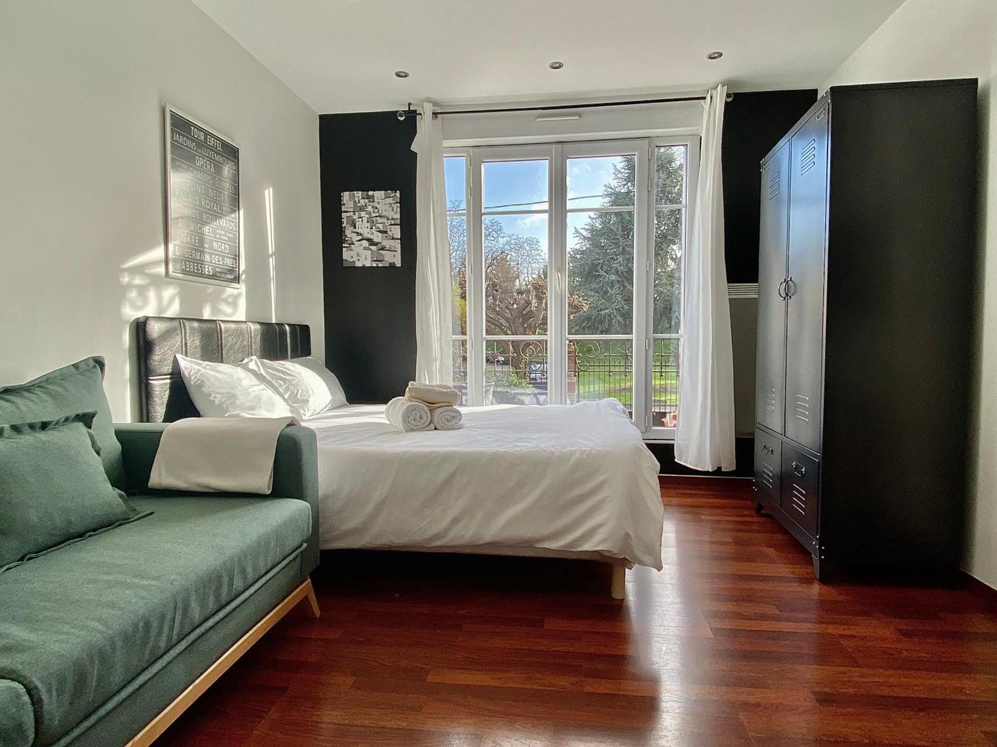 Residence 4T - 33 Bis Avenue Gaston Chauvin อุลเน-ซู-บัว ภายนอก รูปภาพ