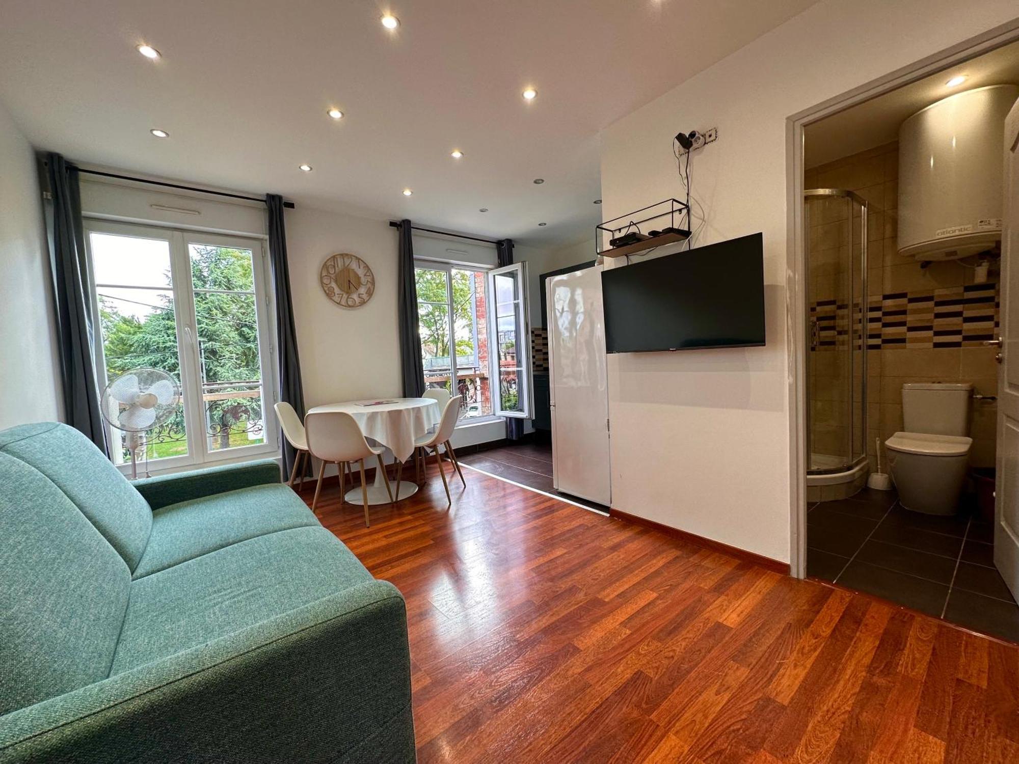 Residence 4T - 33 Bis Avenue Gaston Chauvin อุลเน-ซู-บัว ภายนอก รูปภาพ
