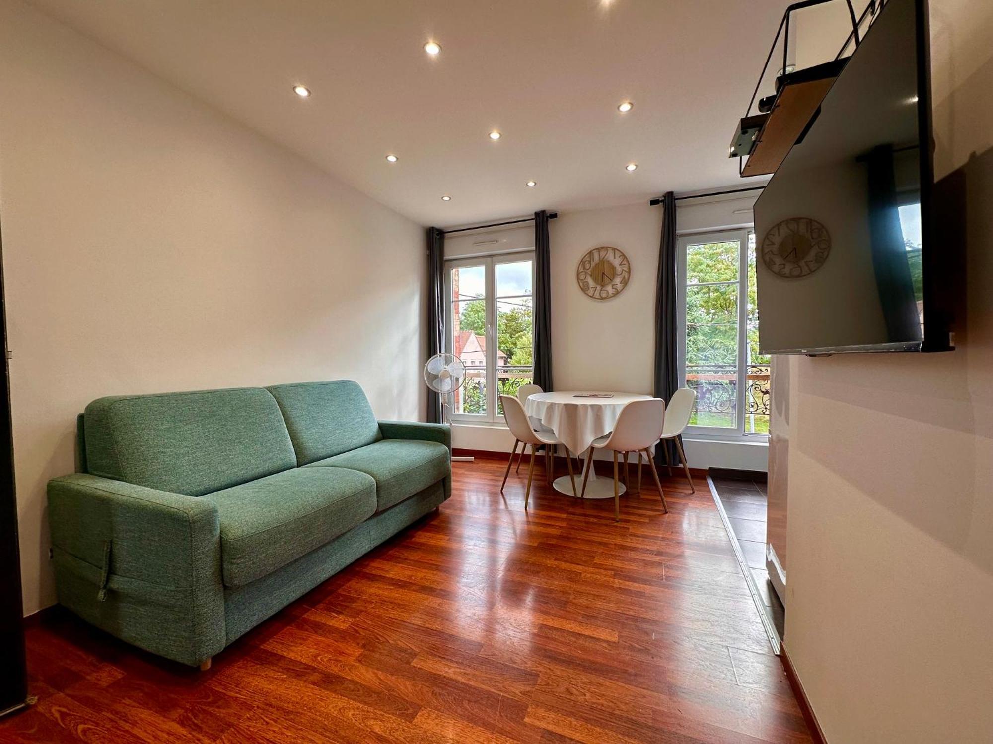 Residence 4T - 33 Bis Avenue Gaston Chauvin อุลเน-ซู-บัว ภายนอก รูปภาพ