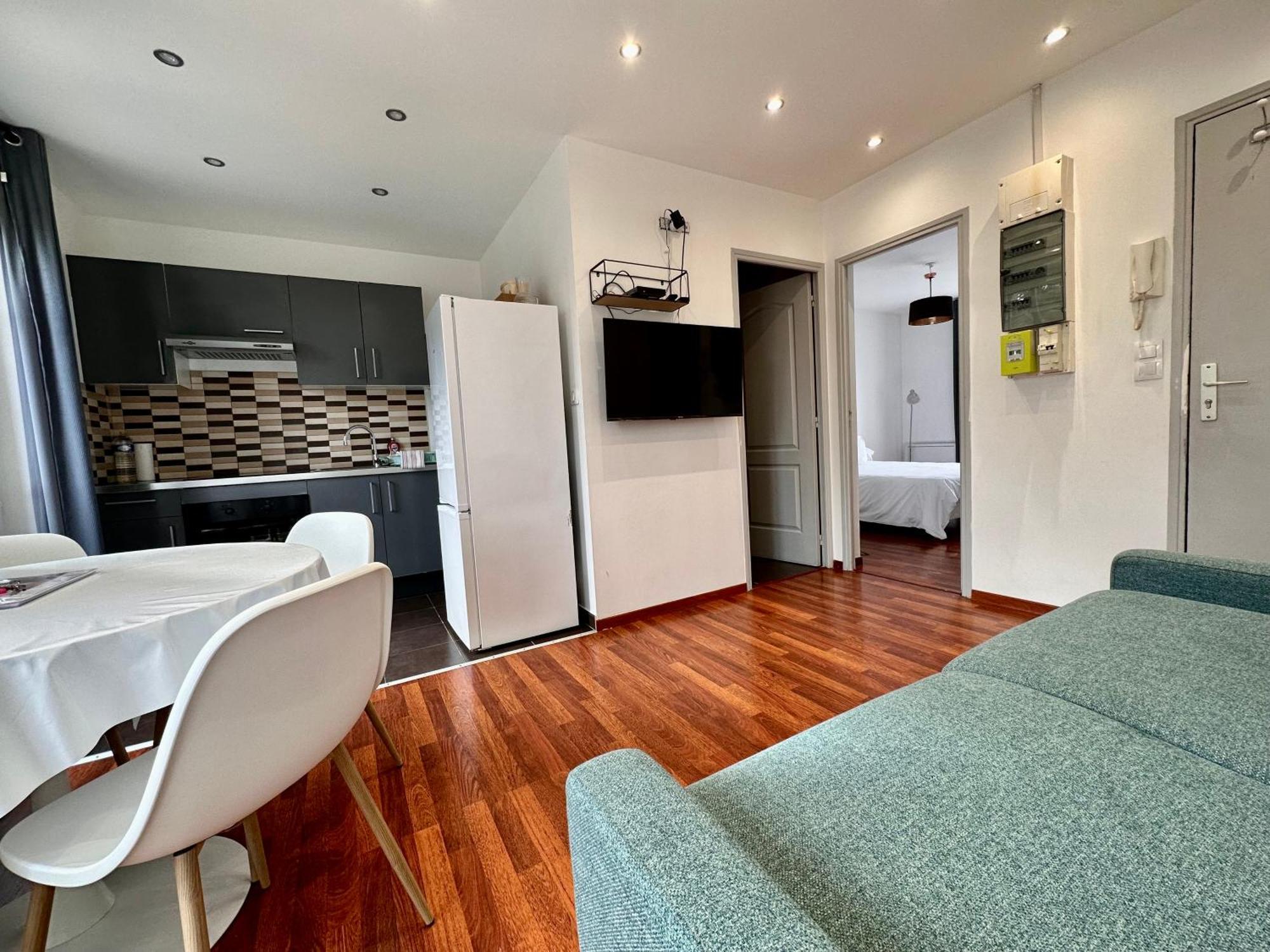 Residence 4T - 33 Bis Avenue Gaston Chauvin อุลเน-ซู-บัว ภายนอก รูปภาพ